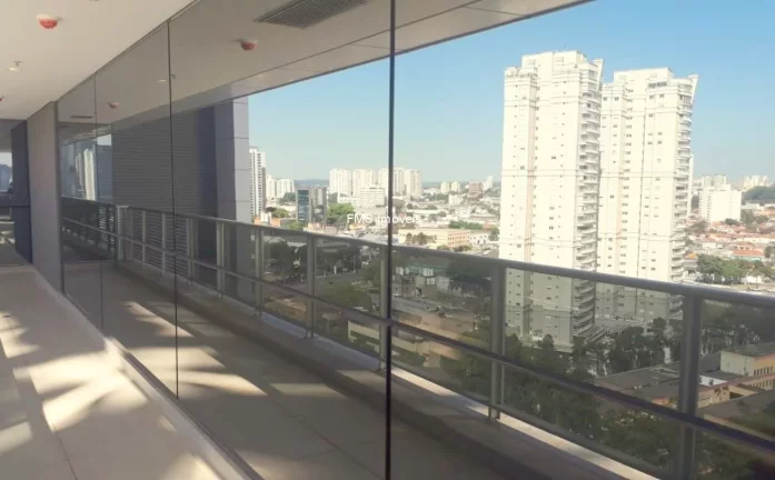 Imagem Conjunto comercial com 1180m² na Chácara Santo Antônio.