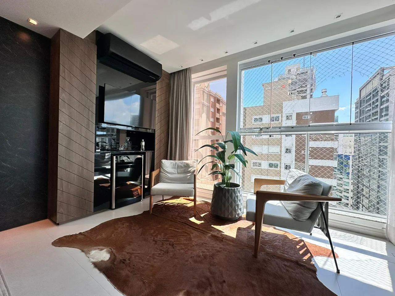 Imagem Apartamento à venda com 141m2 por R$ 2.300.000,00