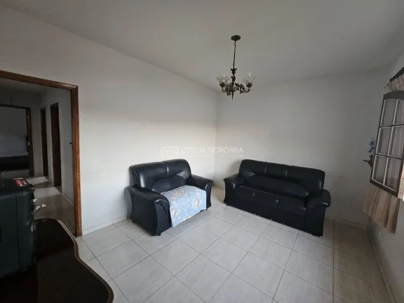 Imagem Casa à Venda