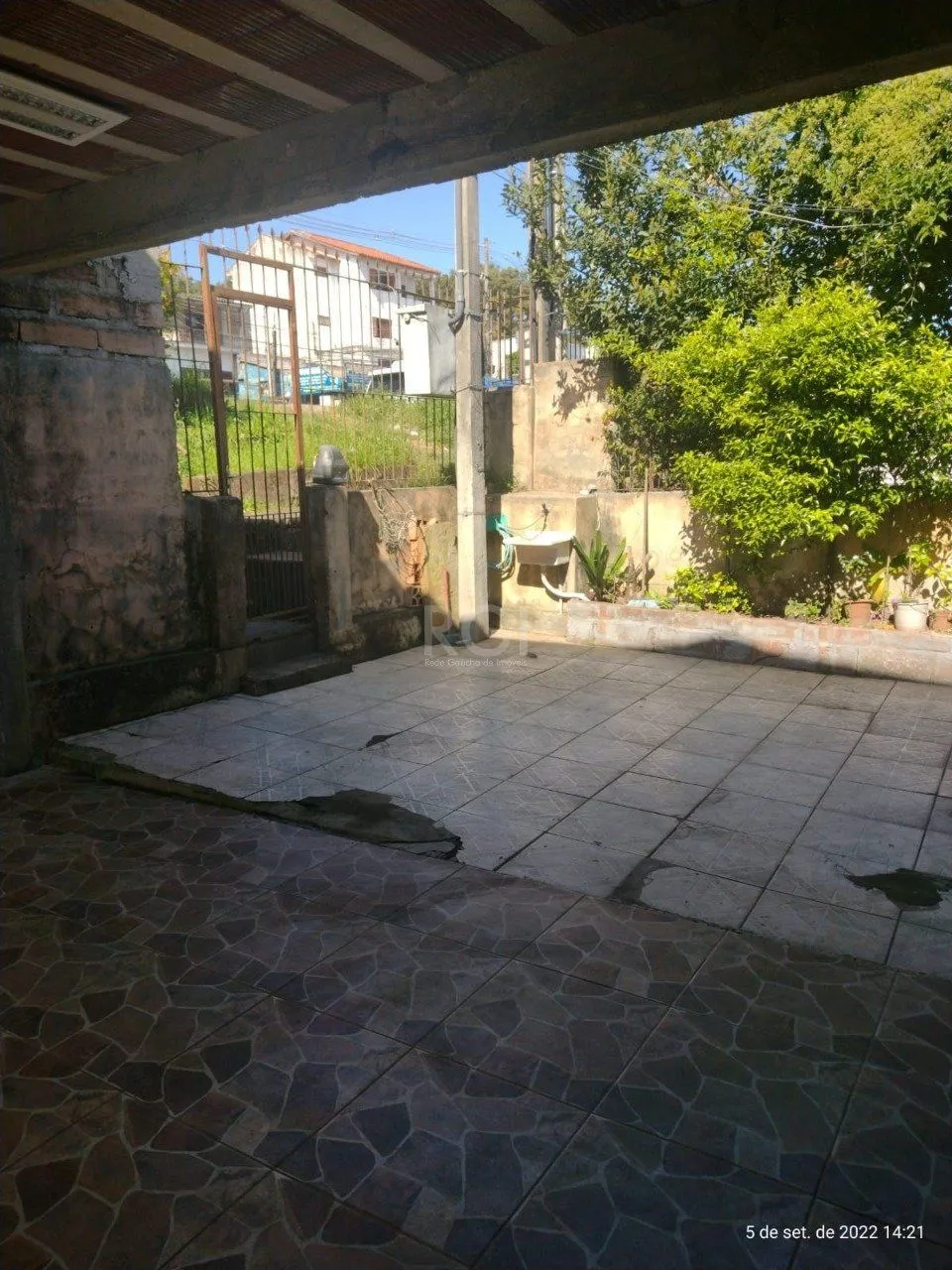 Imagem Casa para Venda - 220m², 2 dormitórios, 1 suite, 2 vagas - Cavalhada, Poa
