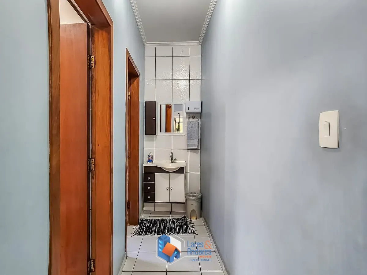 Imagem Casa comercial para venda em Liberdade, 700m²