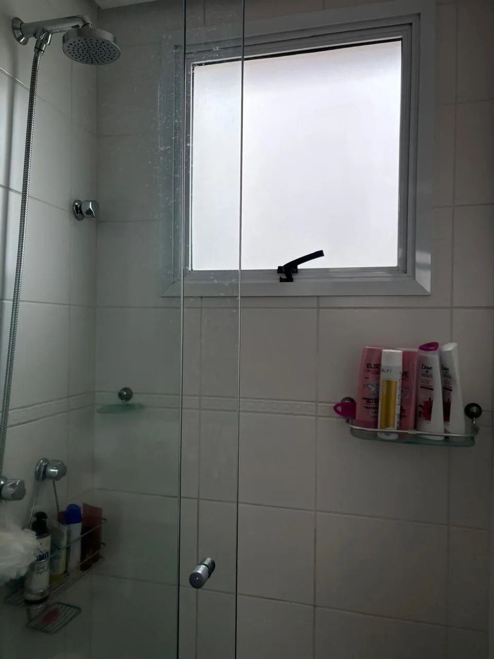 Imagem Apartamento de 3 quartos, suíte e 1 vaga de garagem no bairro Santo Antônio POA