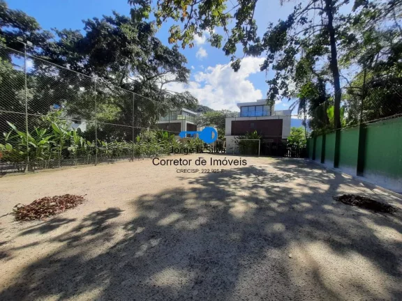 Imagem Modelo Triplex de Alto Padrão em Condomínio Fechado Litoral Norte 176m2 !