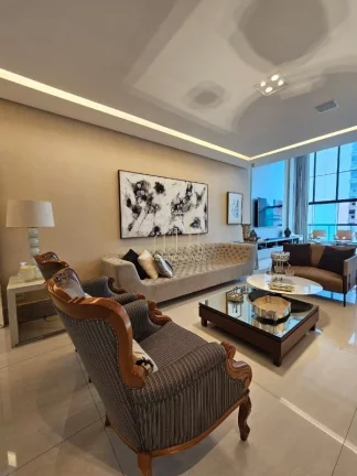Imagem Apartamento decorado alto padrão com quatro suíte a venda no Panamby em Horto Florestal