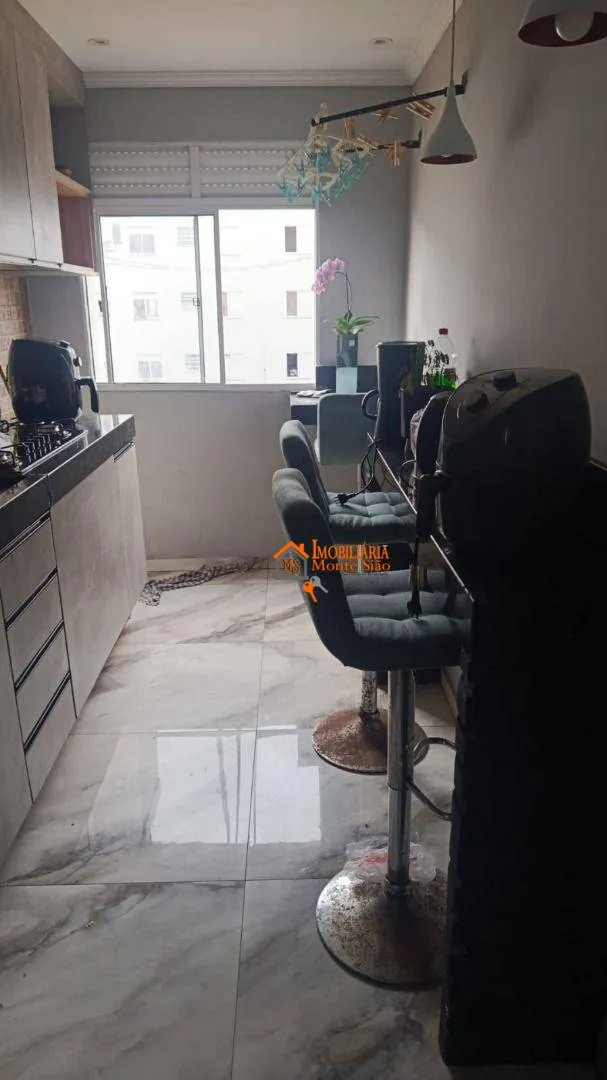 Imagem Apartamento com 2 dormitórios à venda, 53 m² por R$ 210.000,00 - Vila Sadokim - Guarulhos/SP