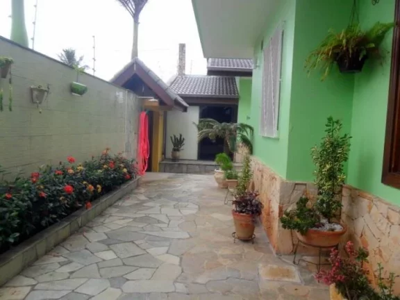 Imagem CASA DE ALTO PADRÃO PERTO DA PRAIA