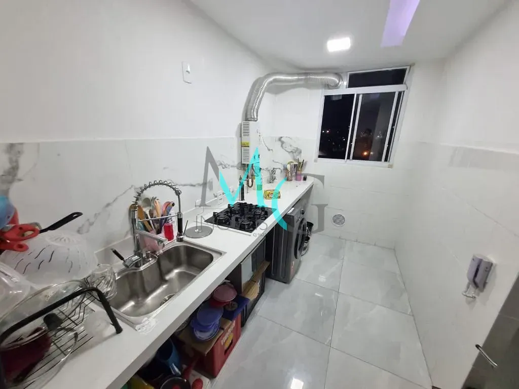 Imagem Apartamento com 2 dormitórios à venda, 44 m² por R$ 170.000 - Campo Grande - Rio de Janeiro/RJ