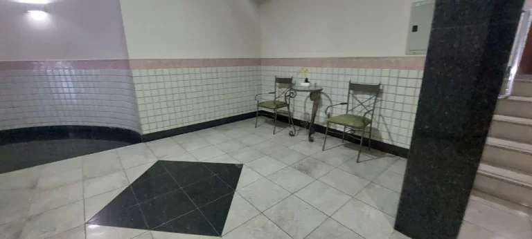 Imagem VENDO UMA LINDA COBERTURACOM 4 QUARTOS 2 SUÍTES DE FRENTE PARA A PRAIA.