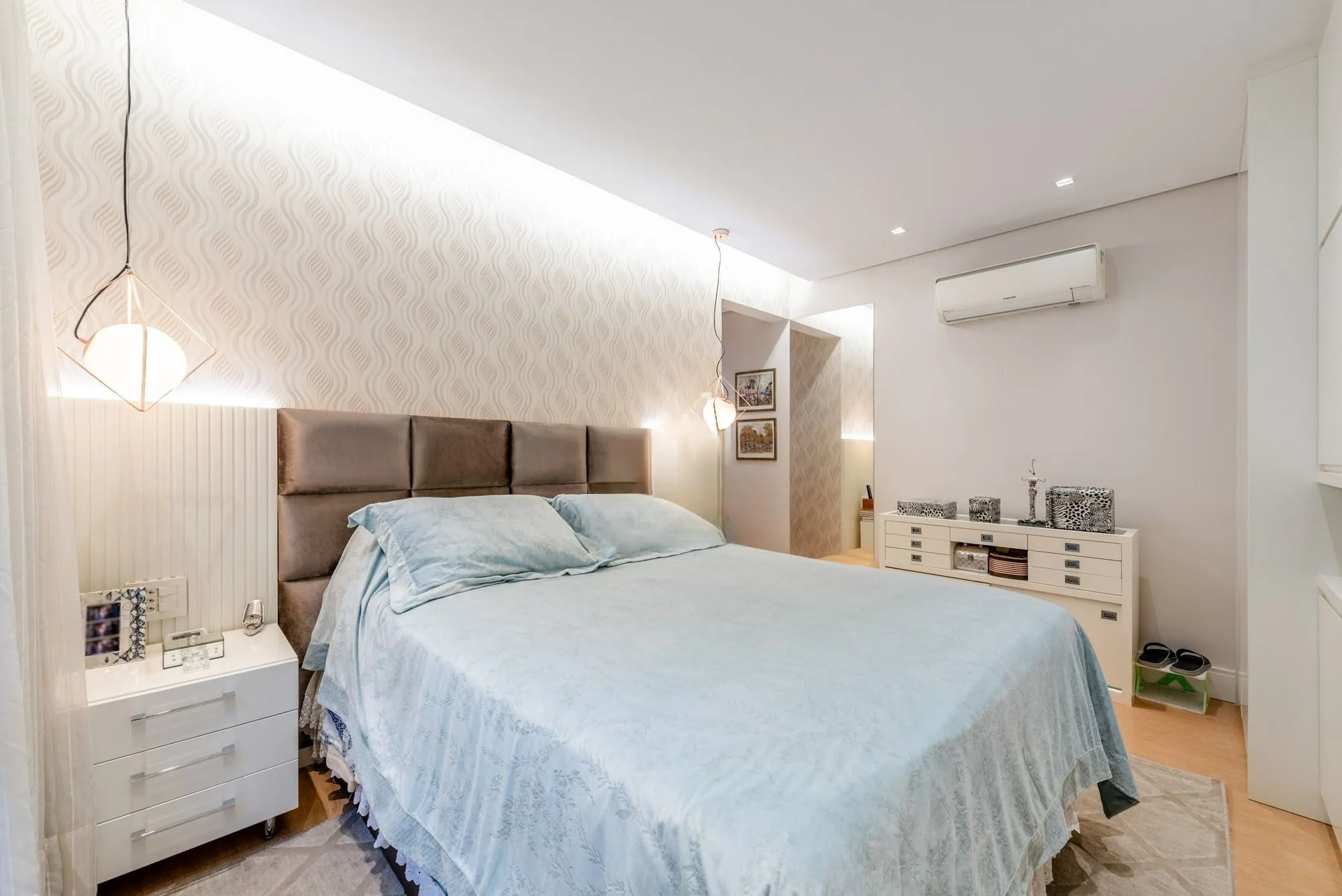 Imagem Apartamento de 3 suites e 2 vagas no bairro Mont Serrat