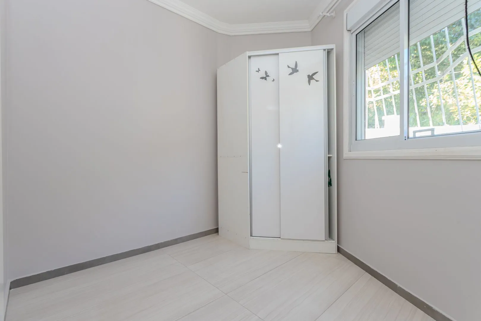 Imagem Casa sobrado no Morro Santana de 2 dormitórios e 2 vagas