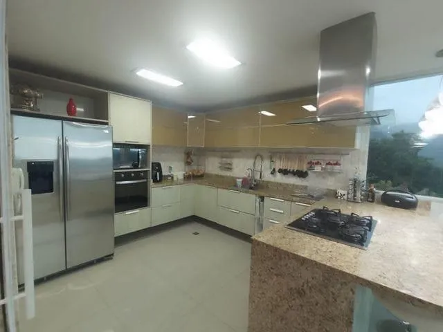 Imagem Casa à venda no bairro Jacarepaguá em Rio de Janeiro/RJ