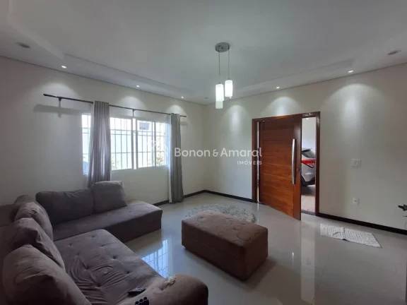 Imagem Casa térrea à venda no Parque Bom Retiro em Paulínia/SP, com 179m² de área construída e excele...
