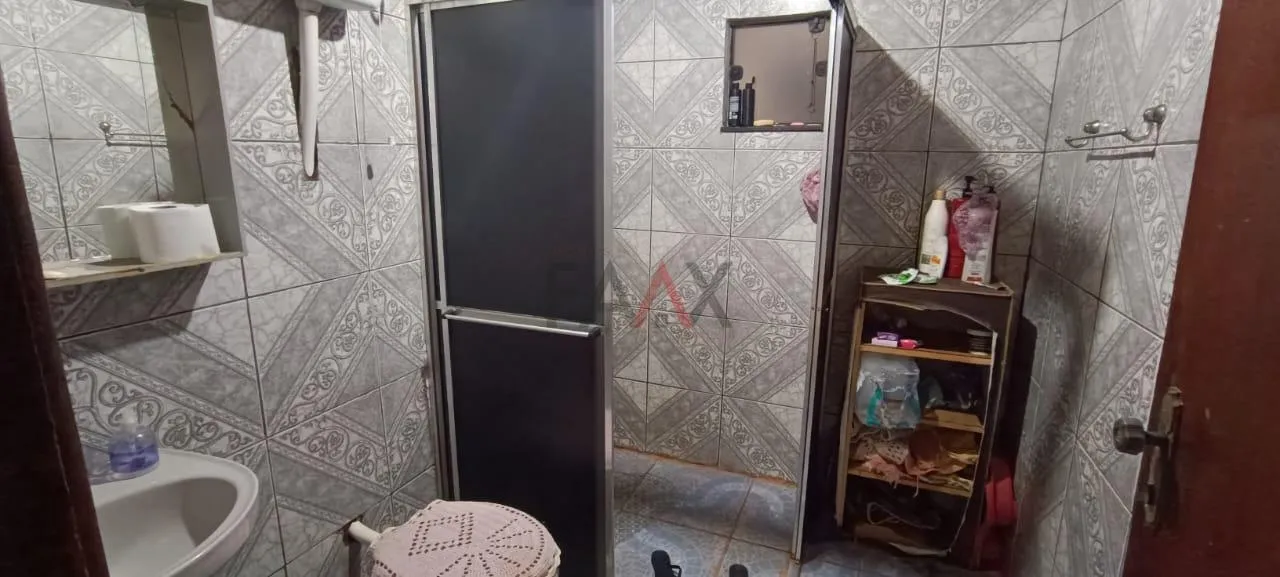 Imagem Terreno residencial com 2 casa na Vila Carli em Guarapuava