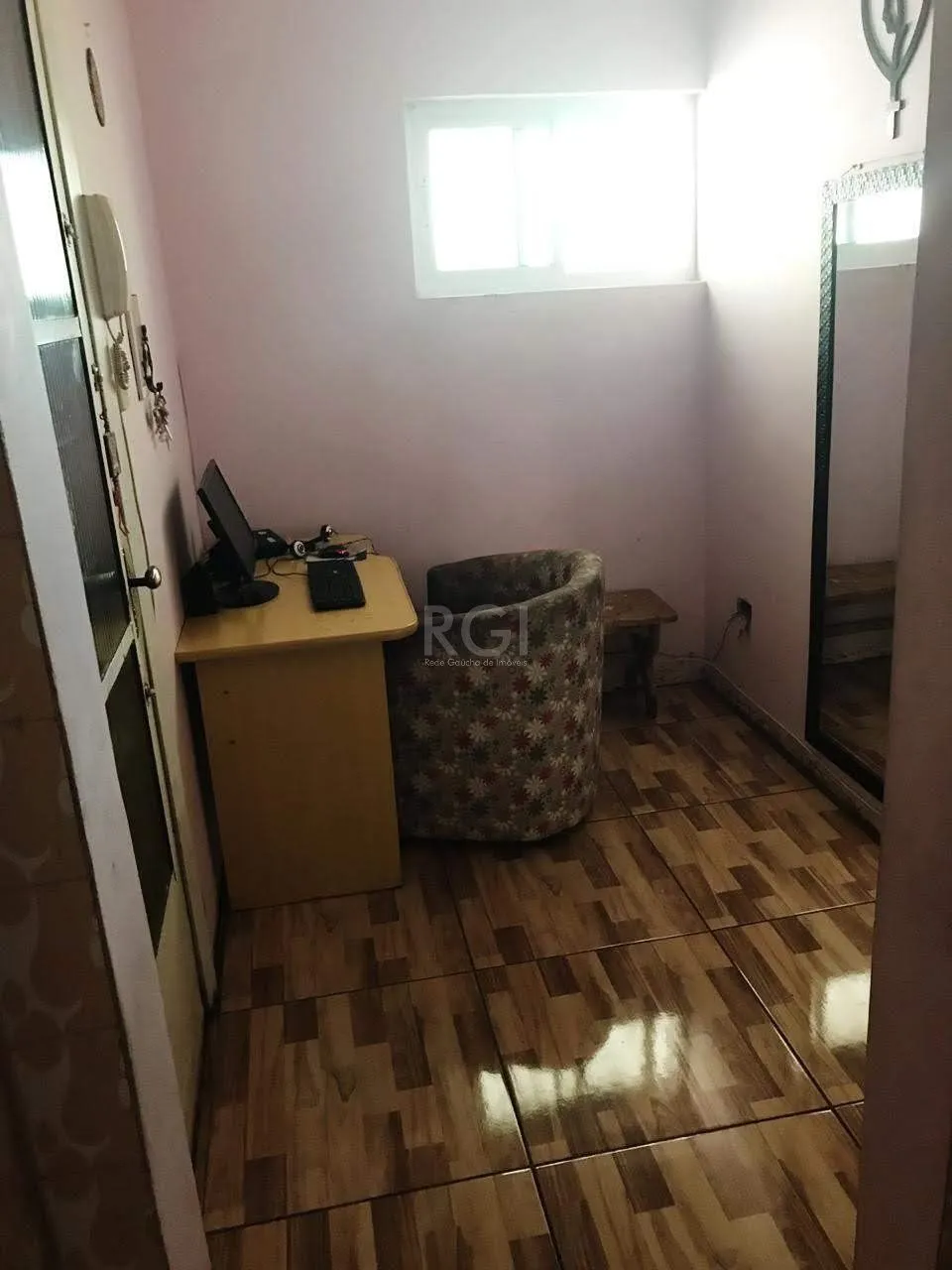 Imagem Apartamento para Venda - 101m², 2 dormitórios, 1 vaga - Medianeira