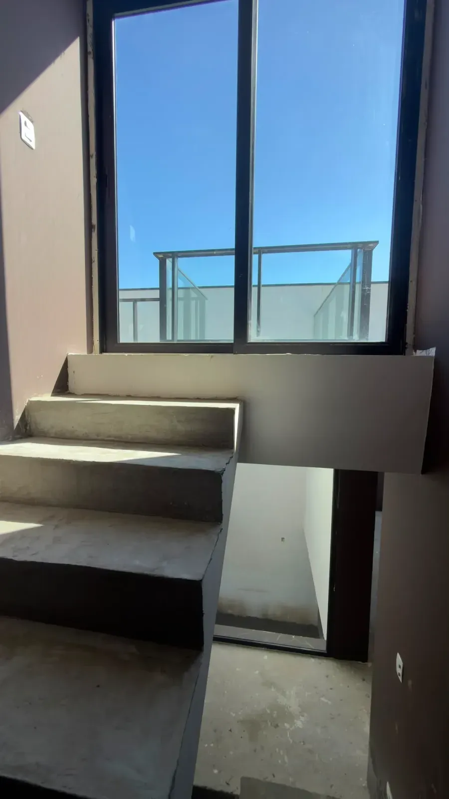 Imagem Sobrado com 3 Quartos à Venda, 99 m² em Pilarzinho - Curitiba