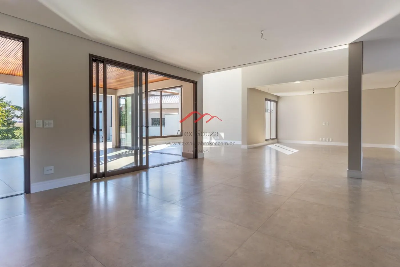 Imagem Sobrado em Condomínio para Venda em Campinas, Residencial Jatibela, 4 dormitórios, 4 suítes, 6 banheiros