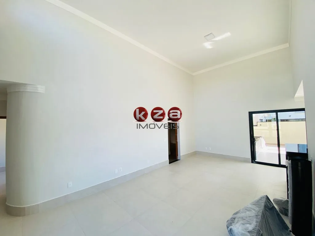 Imagem Imperdível oportunidade: Casa de luxo no condomínio Tabapuã, Valinhos-SP, 3 suítes, 2 salas, 5 banheiros, 4 vagas, 200m².