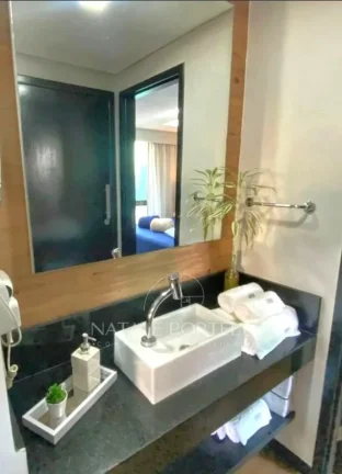 Imagem Porteira Fechada e Vista Mar!