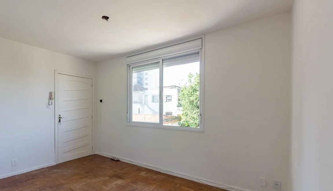 Imagem Apartamento para Venda - 60m², 2 dormitórios, 1 vaga - Rio Branco