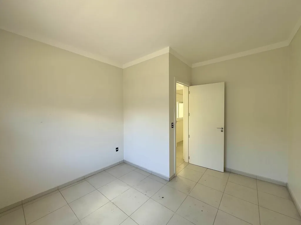 Imagem Casa de Condomínio em Olaria