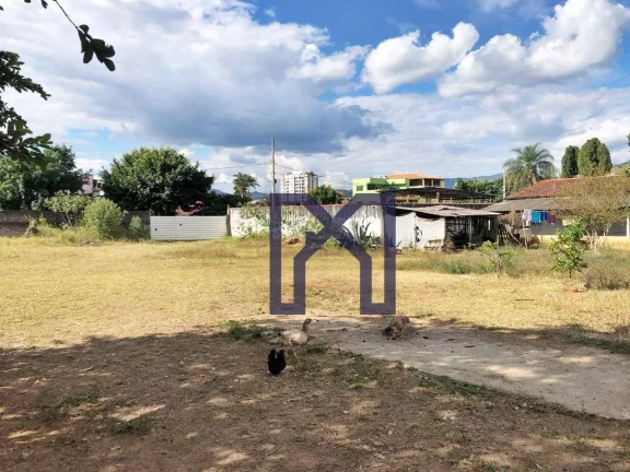 Imagem Terreno amplo com 2375 m² na Geraldino Campista, por R$ 2.800.000 - Santo Antônio - Itajubá/MG