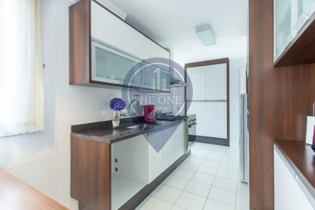 Imagem Apartamento de Luxo em Moema, São Paulo-SP: 4 quartos, 3 suítes, 2 salas, 4 banheiros, 2 vagas, 143m² - Imperdível!