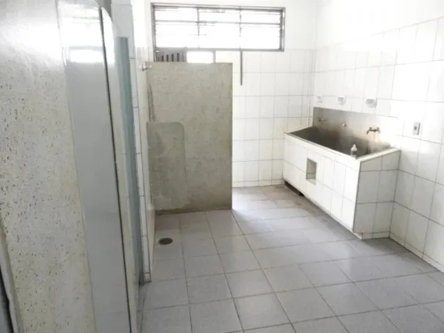 Imagem Imóvel Industrial com 2 Galpões