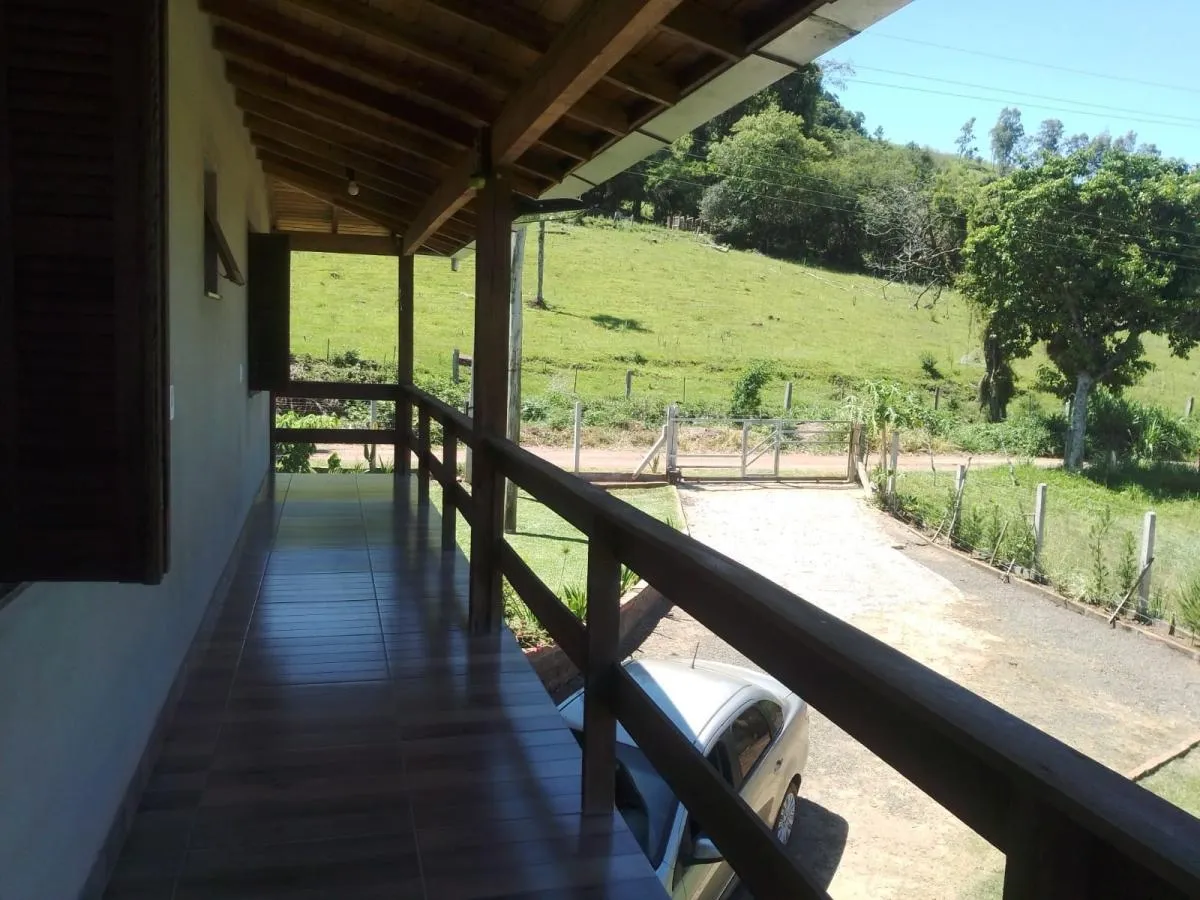 Imagem Chácara para Venda em Santo Antônio da Patrulha / RS no bairro Pinheirinhos