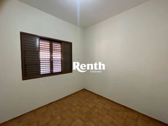 Imagem Casa com 2 dormitórios, 950 m² total, por R$ 850.000 - Vila Alemã - Rio Claro/SP