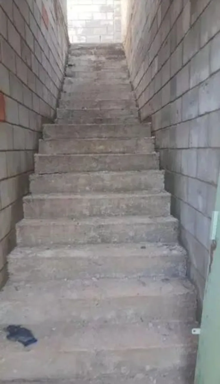 Imagem Galpão Comercial de Alto Padrão no Bairro Eden em Sorocaba-SP: 5 Salas, 4 Banheiros, 5 Vagas e 1.250m² de Área. Venha Conferir!