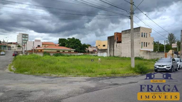 Imagem TERRENO DE ESQUINA C/ 252,27 M²