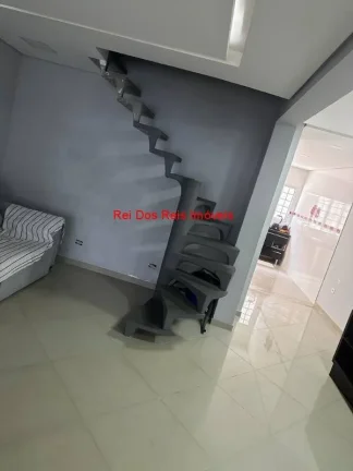 Imagem Em busca do seu novo lar dos sonhos? Então não deixe de conferir essa incrível casa que temos dis...