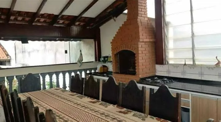 Imagem Casa à venda 3 Quartos, 1 Suite, 3 Vagas, 250M², Residencial Mombaça, Pindamonhangaba - SP