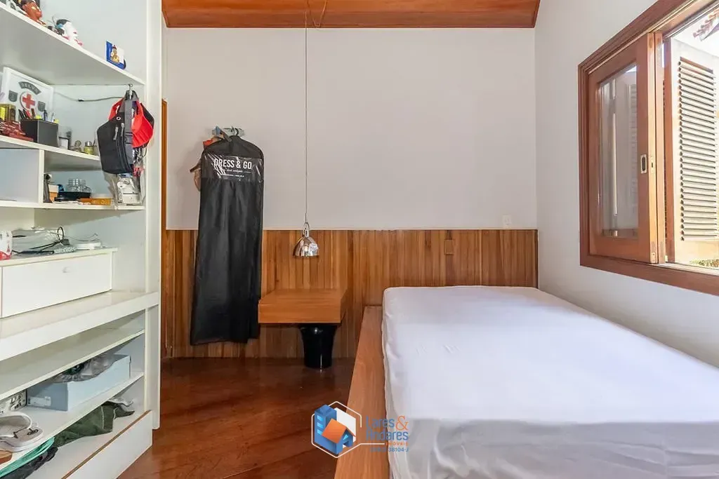 Imagem Casa à venda 4 Quartos 2 Suites 4 Vagas 237M² Jardim Marajoara São Paulo - SP
