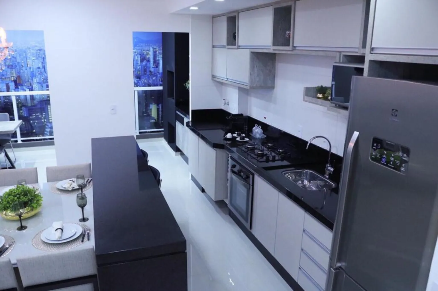 Imagem Apartamento à venda em São Bernardo do Campo-SP, bairro Anchieta com 3 quartos, 1 suíte, 2 banheiros, 2 vagas de garagem e 77,18 m² de área no Edifício Carolina Beatriz.