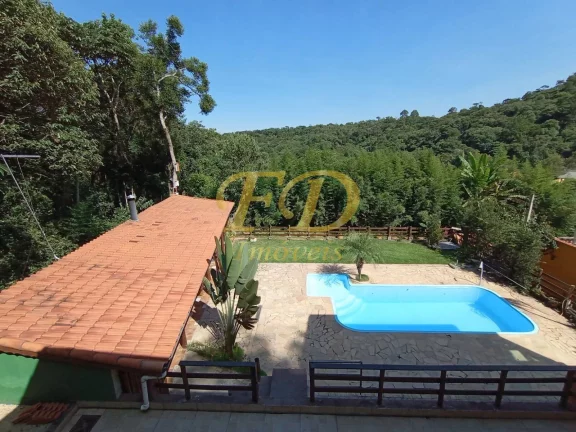 Imagem Casa de Campo c/ Piscina em Atibaia Locação