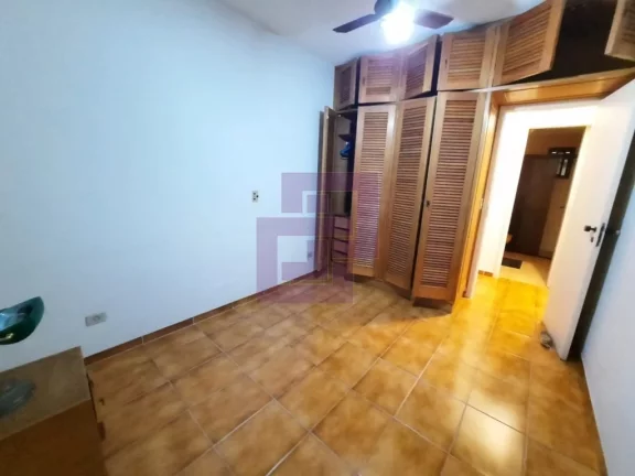 Imagem Enseada,uma quadra da Praia!!!!!!!!