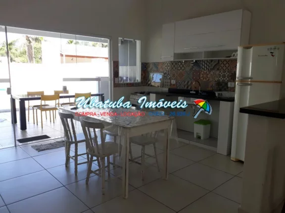 Imagem Linda casa em condomínio Fechado