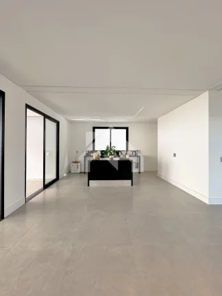 Imagem Casa de Condomínio em Alphaville - Santana de Parnaíba