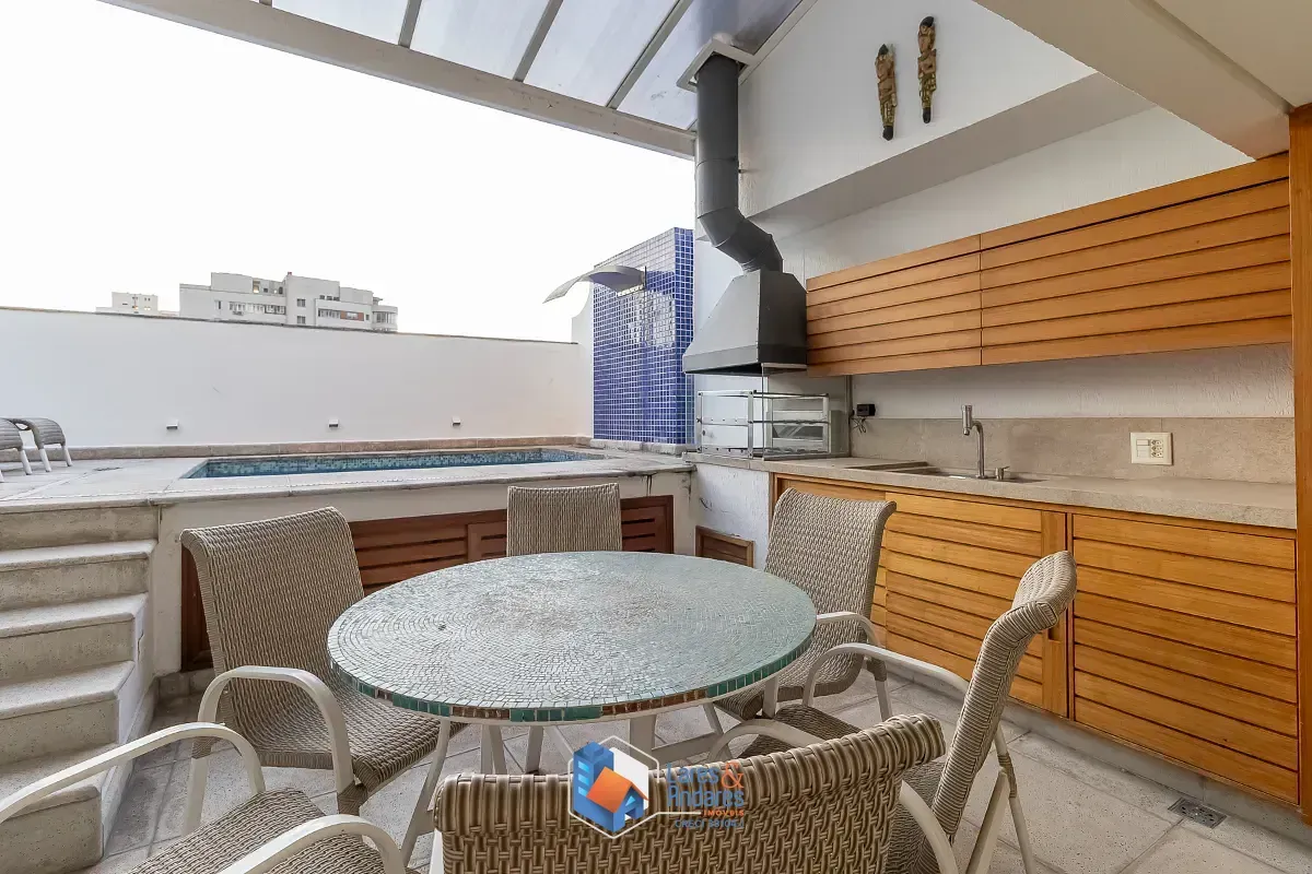 Imagem Cobertura para venda em Higienópolis com 2 quartos, sendo 1 suíte, 134m²