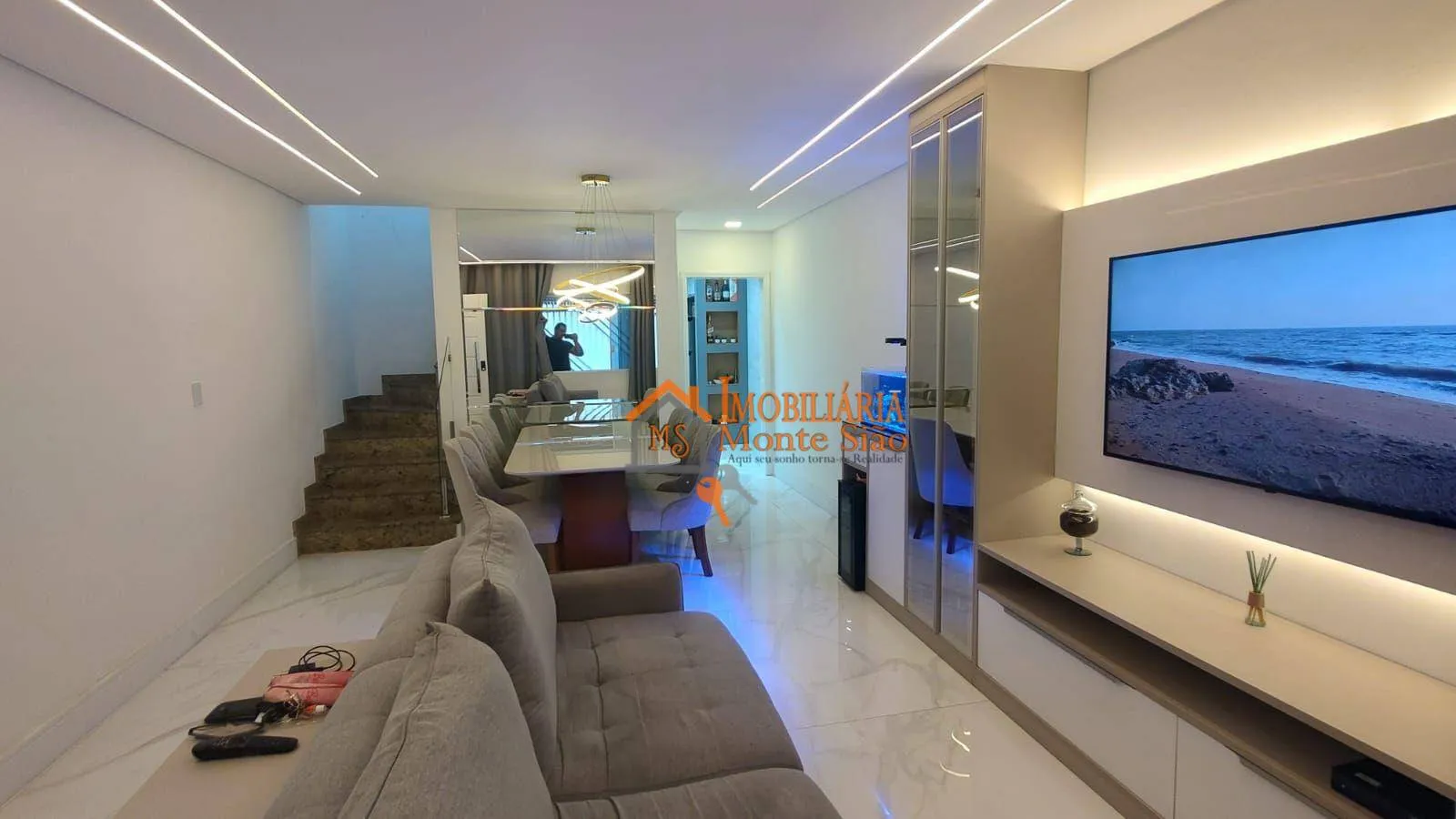 Imagem Sobrado com 3 dormitórios à venda, 200 m² por R$ 800.000,00 - Vila Maranduba - Guarulhos/SP