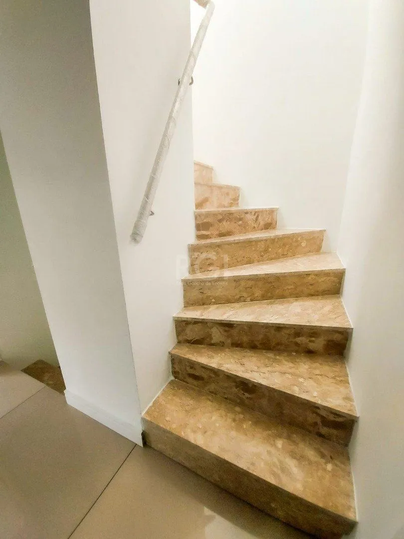 Imagem Casa Condominio para Venda - 128.96m², 4 dormitórios, sendo 2 suites, 2 vagas - Tristeza