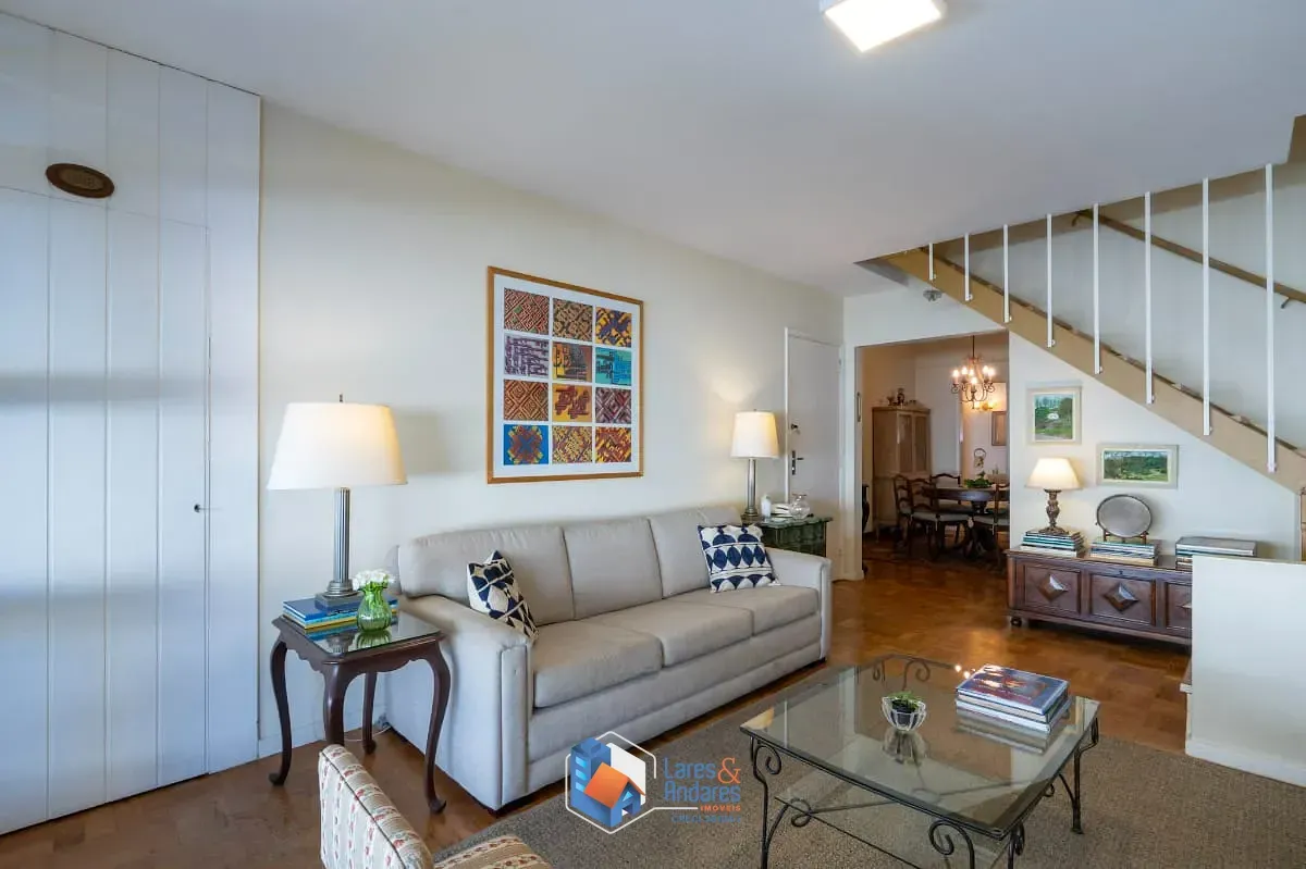 Imagem Casa no condomínio Condomínio Residencial Cabo Verde para venda com 3 quartos, sendo 1 suíte, 180m²