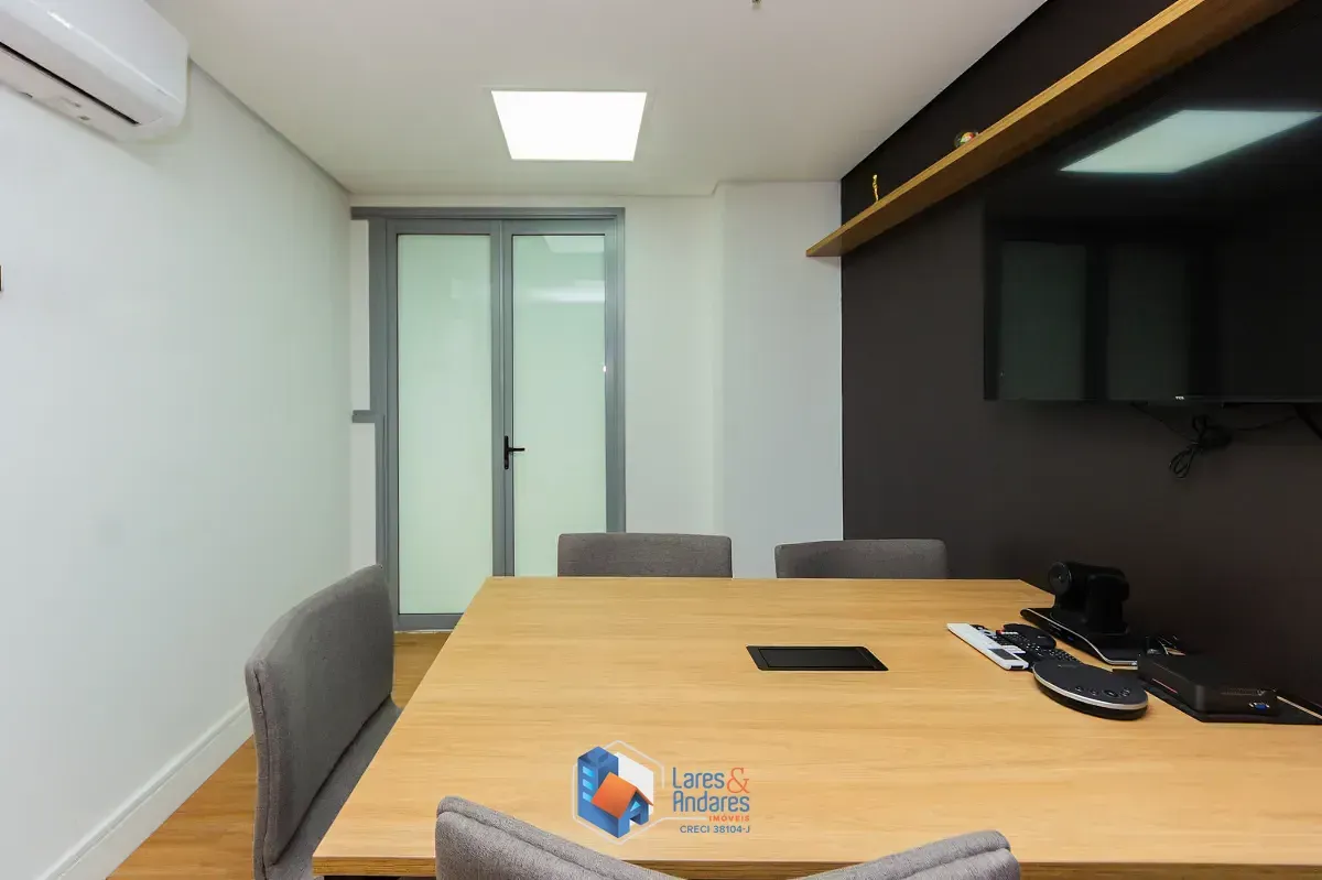 Imagem Conjunto comercial para venda em Santo Amaro, 80m²