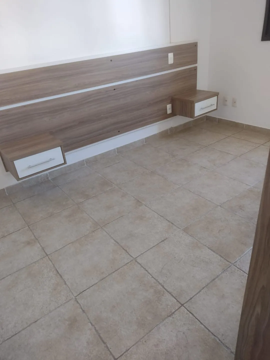 Imagem Apartamento à venda 2 Quartos, 1 Suite, 1 Vaga, 76.5M², Centro, Taubaté - SP | Condomínio Los Angeles