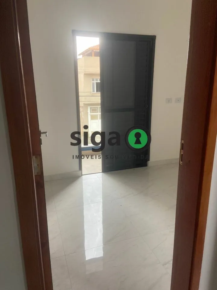 Imagem Apartamento com vaga de garagem e elevado na parte alta do Carrão