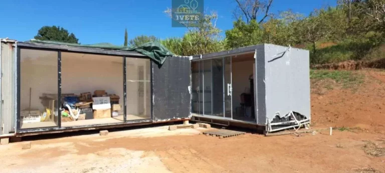 Imagem SOCORROSP LINDA CASA A VENDA LOCALIZADA NO BAIRRO DOS RUBINS
