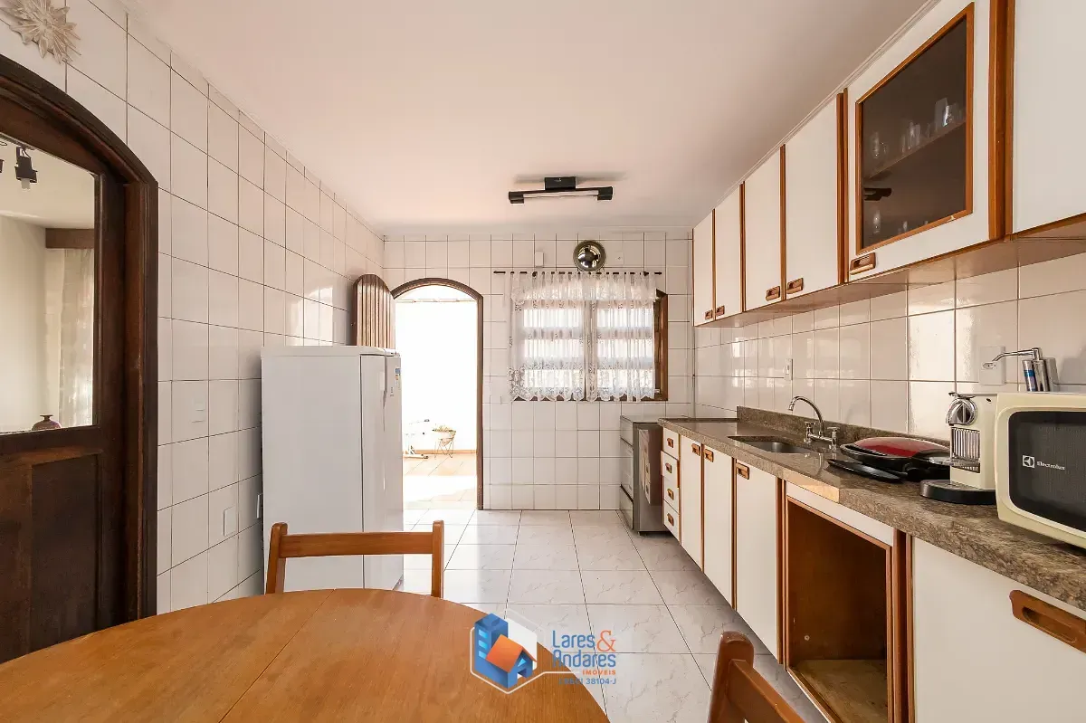 Imagem Sobrado para venda em Vila Palmeiras com 3 quartos, sendo 1 suíte, 164m²