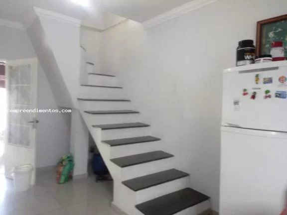 Imagem Casa para Venda em Limeira, Jardim Santa Eulália, 2 dormitórios, 2 suítes, 1 banheiro, 1 vaga