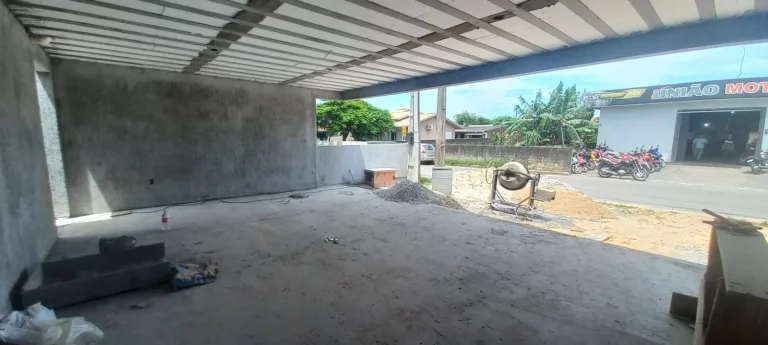 Imagem Linda Casa à Venda em Campo Duna, Garopaba-SC: Conforto, Segurança e Lazer!